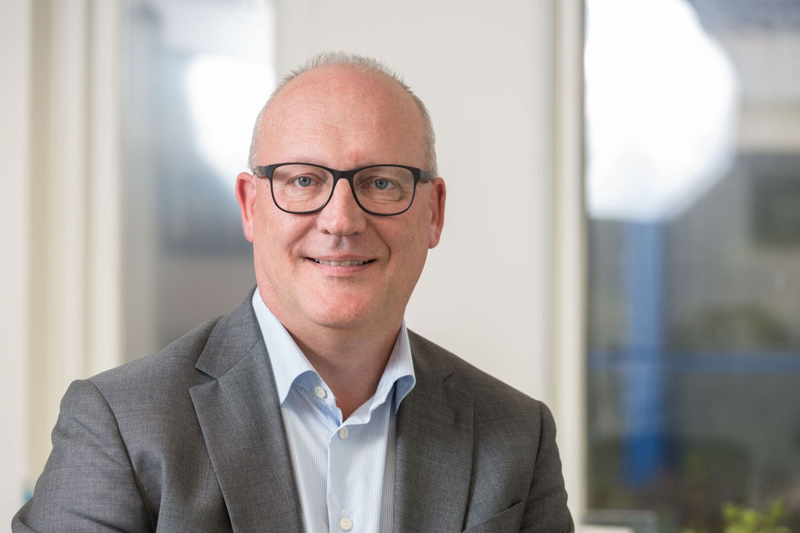 Ernst Hoogenes, Chief Technical Officer Ernst Hoogenes, Chief Technical Officer